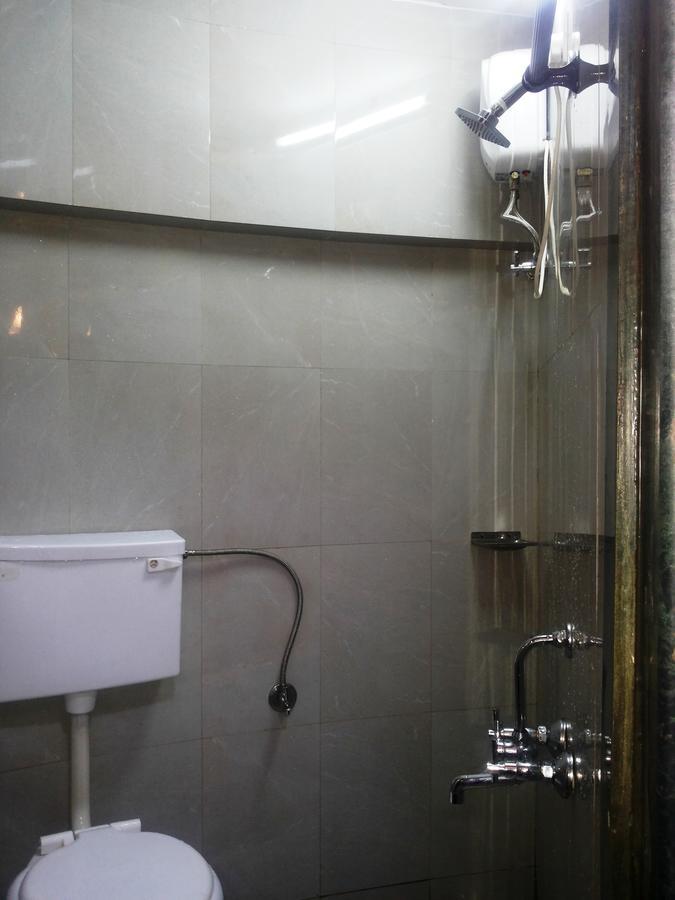 Hotel Holiday Inn Mumbai Bagian luar foto