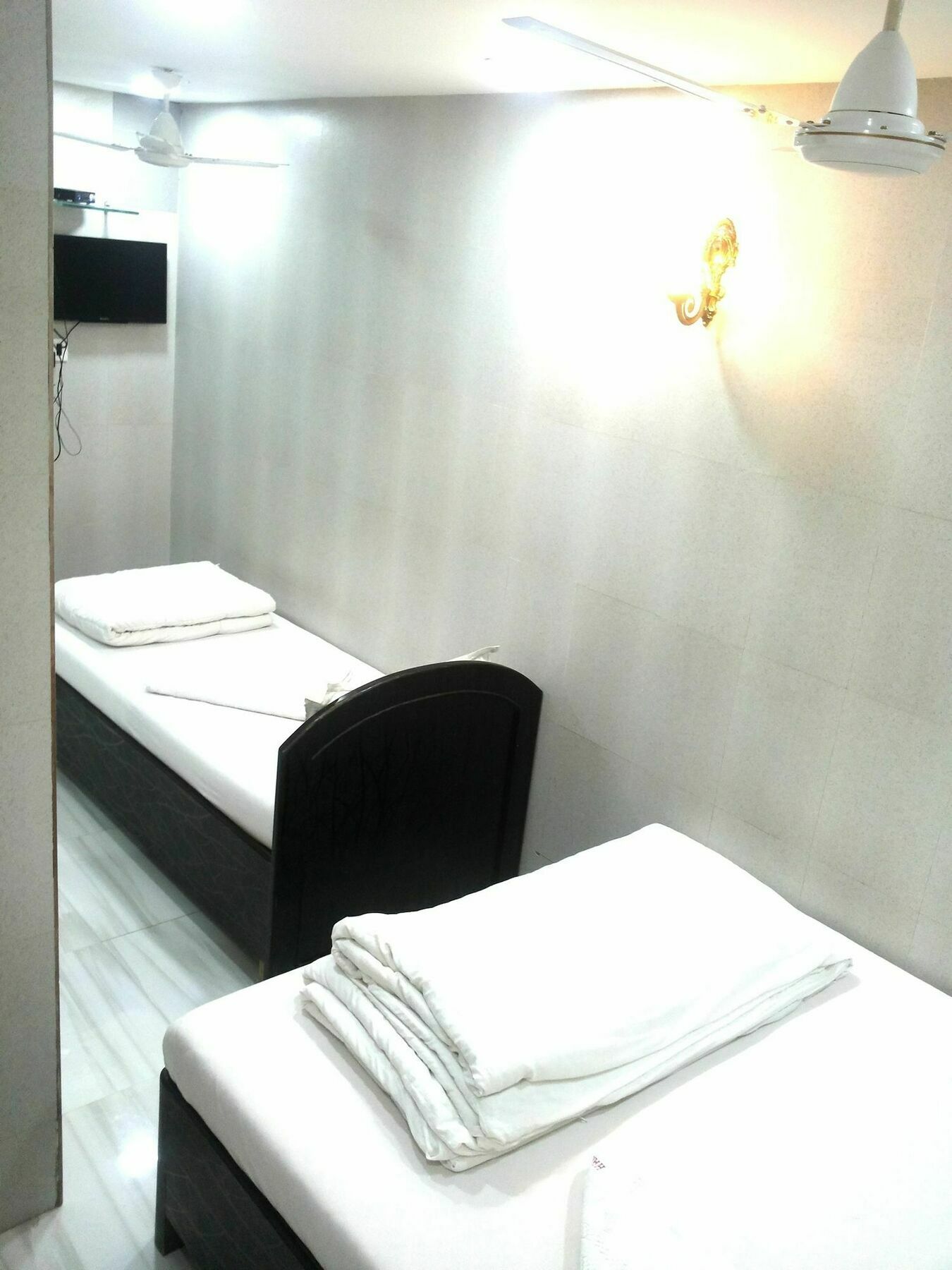 Hotel Holiday Inn Mumbai Bagian luar foto
